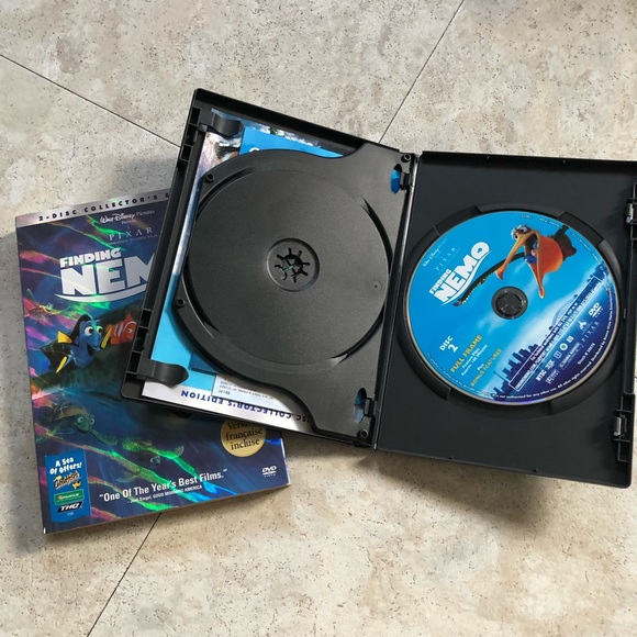 Finding Nemo 2- Disc DVD Collector’s Edition - Picture 4 of 4